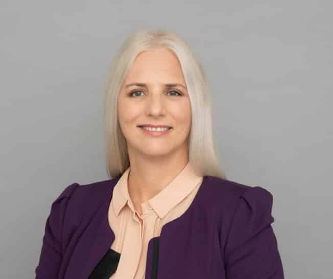 Lisa Davies
